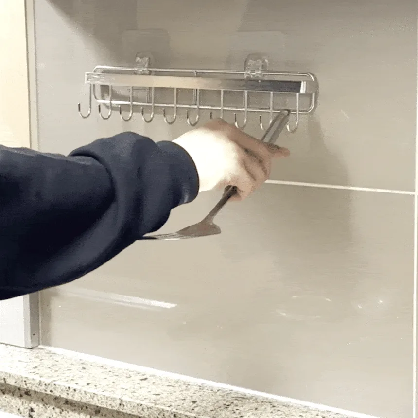 무타공 스텐 조리도구걸이 10구 35cm 타공 없이 벽에 붙여 싱크대 정리 완성 · 이미지 5