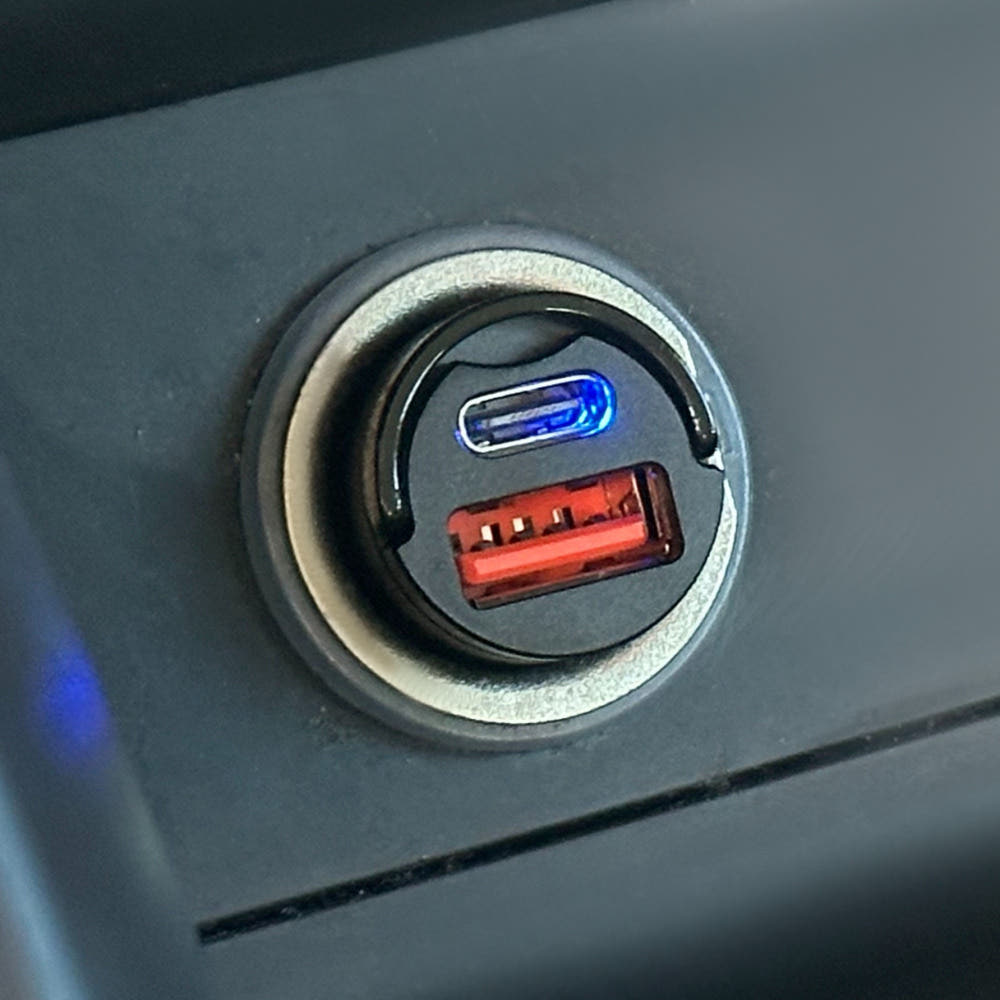 차량용 시거잭 충전기 100W 초고속 멀티소켓 USB 타입C 동시충전 매립형 · 이미지 3